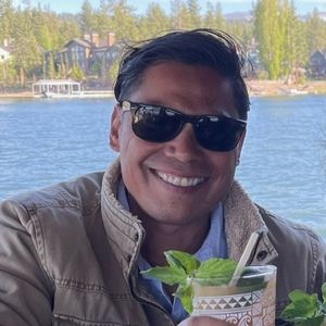 Meet your Posher, Treasure